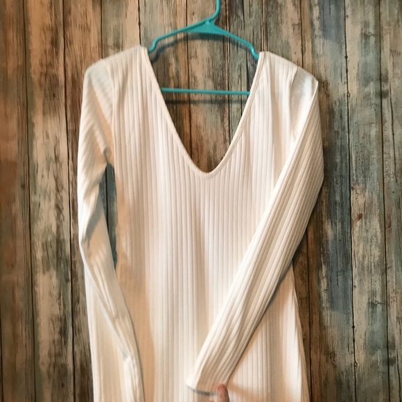 SOLD 🦋 White hot cotton ribbed body con maxi - Picture 4 of 5